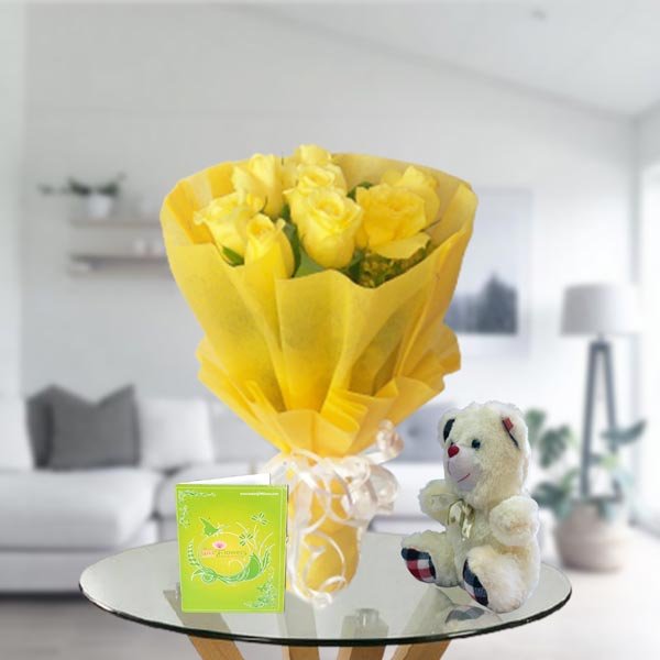 yellow roses and teddy