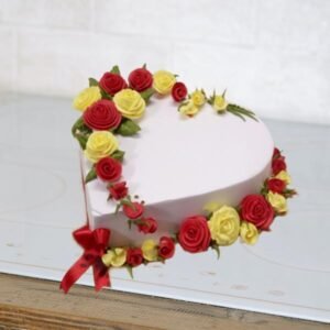 heart shape floral cake